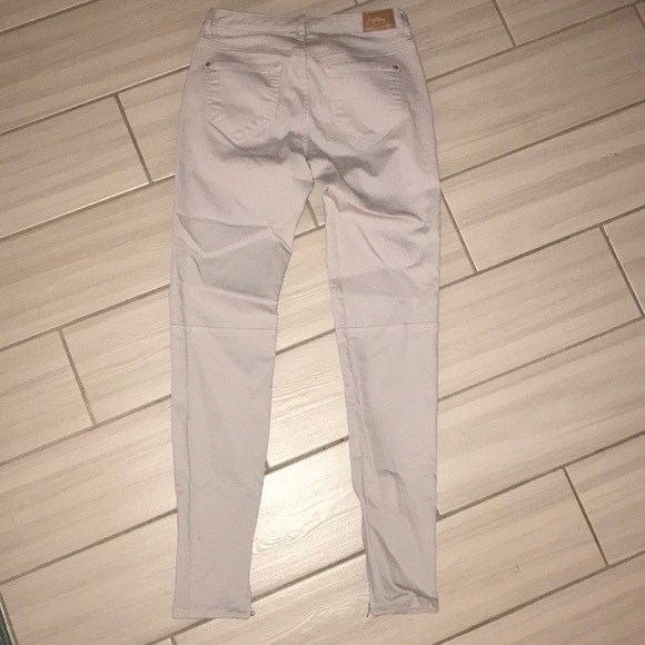 Zara Light Grey Zipper Jeans - Picture 4 of 8